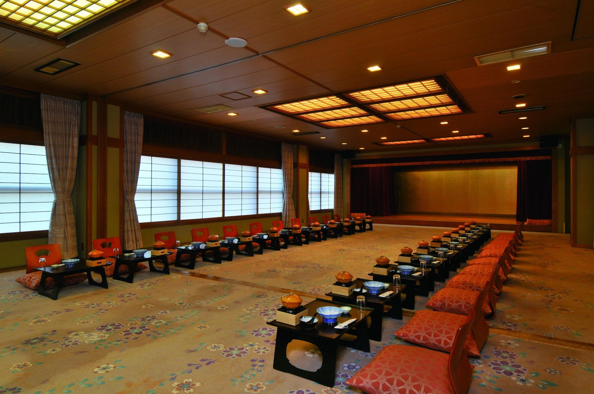 Okazaki New Grand Hotel Exterior photo